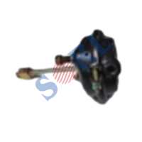 前制動(dòng)分室 T24 右